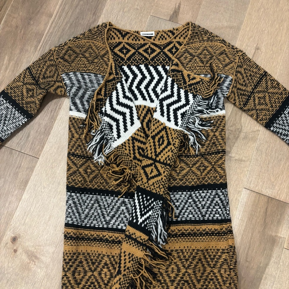 Noisy May Black and Brown Knit Sweater